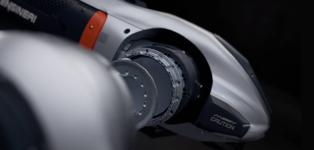 作为家族色彩语言，超音速灰既彰显内敛深邃的科技质感，又暗含时尚锋芒。
遵循流体力学原理的机身线条，兼顾结构强度与视觉质感的曲面设计，赋予了产品兼具科技感与韵律感的外观形态